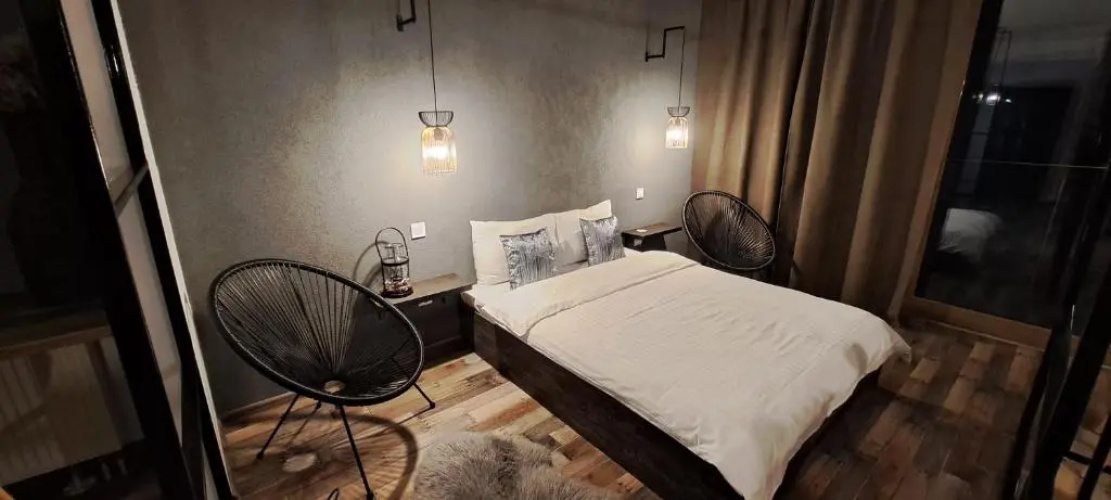 The World Apartament II