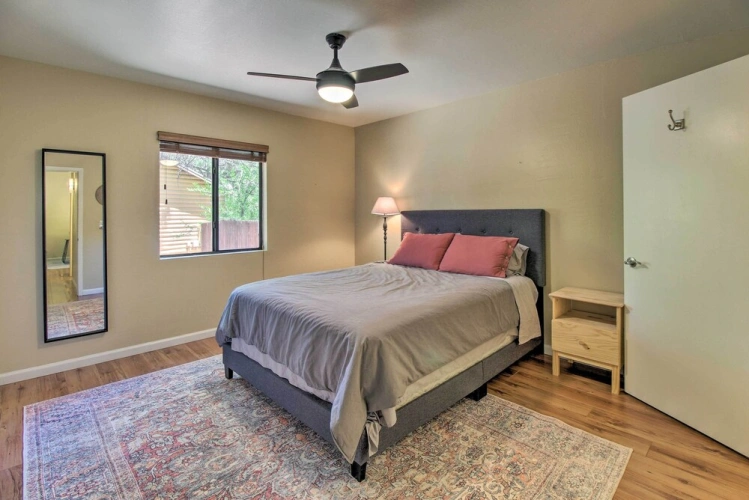 3 Bedrooms Cottage