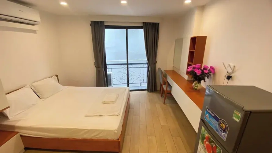 Deluxe Studio