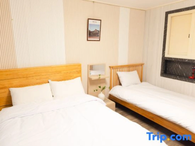 Standard Twin Family room