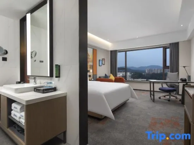 Deluxe Double Family room