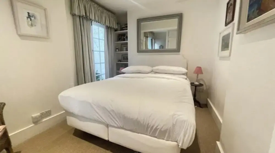 Second nest Chelsea