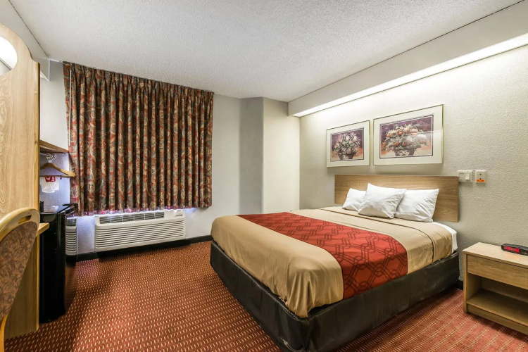 Econo Lodge Thornton - Denver North