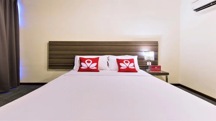 ZEN Rooms Basic Near I-City