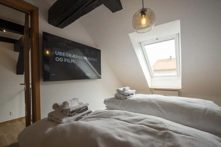 Stylish two floor Deluxe Apartment
