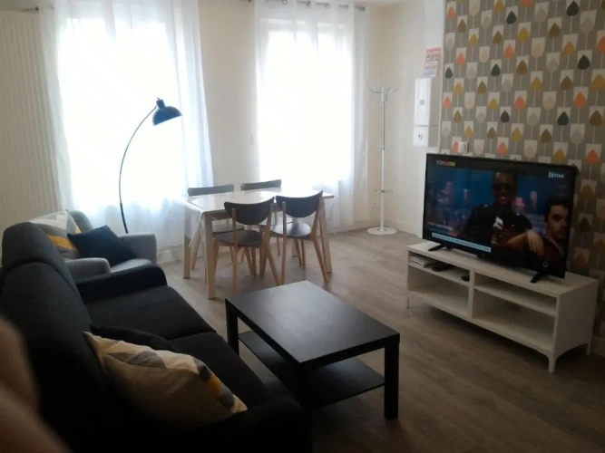1 Bedroom Apartment