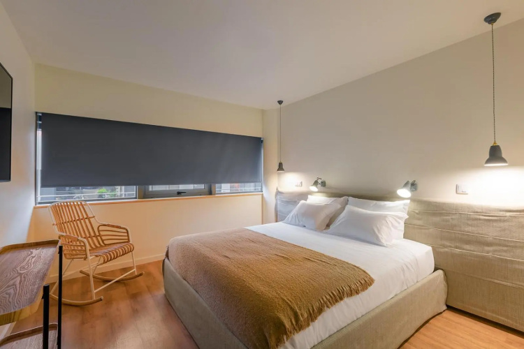 Three House Hotel