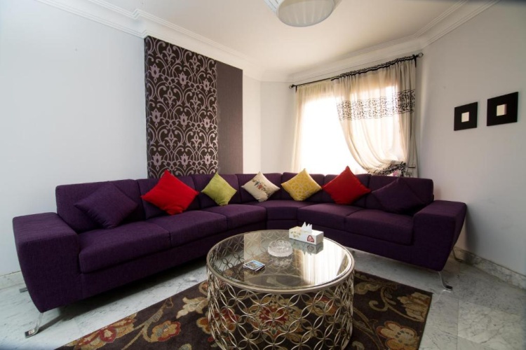 3 Bedrooms Apartment