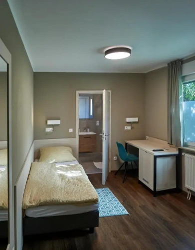 Standard Single room