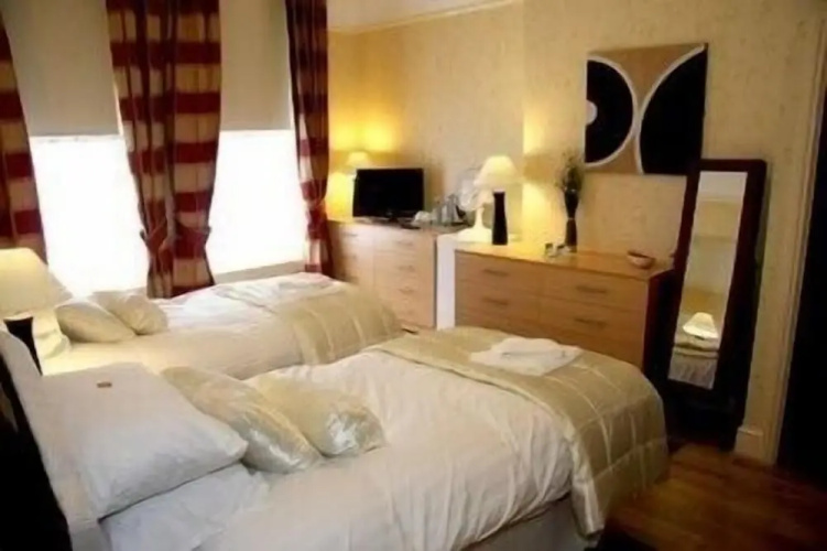 Grove Suites
