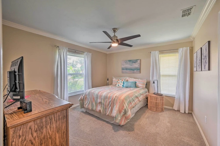 2 Bedrooms Cottage