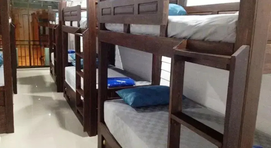 Back Home Backpackers - Hostel