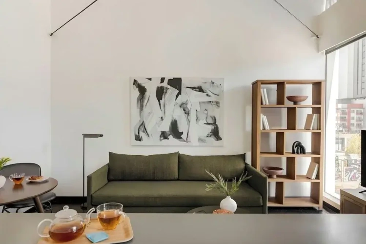 2 Bedrooms Apartment