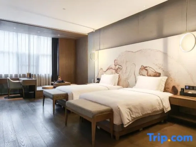 Deluxe Double room with garden view