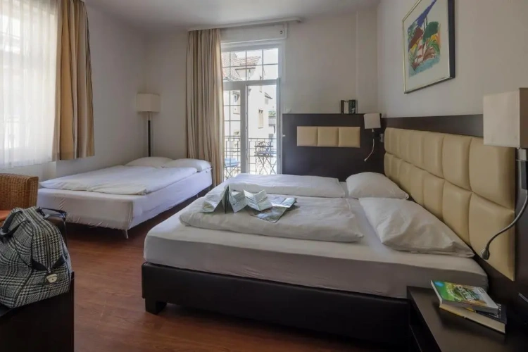 Standard Quadruple room