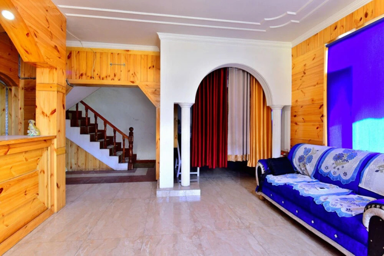 Chatanya Cottage