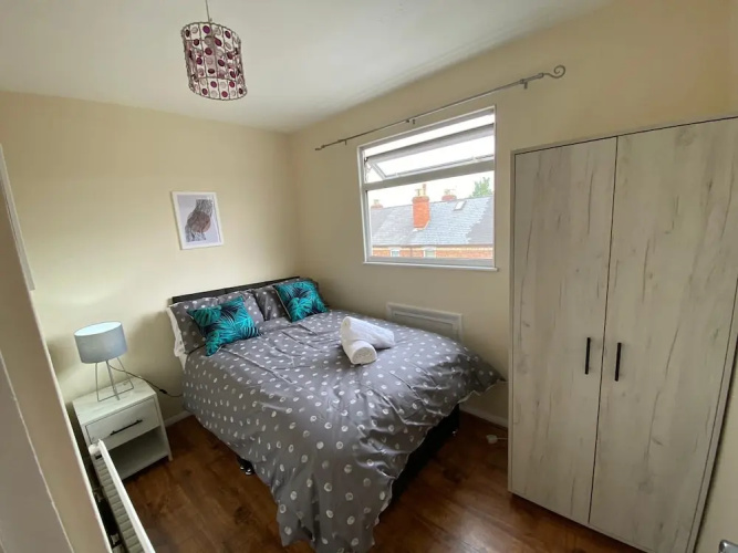 Reading 3 Bedroom apartment