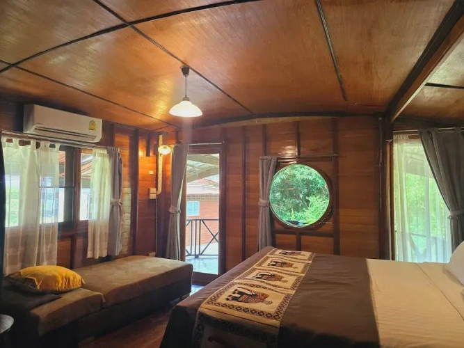 Deluxe room with balcony