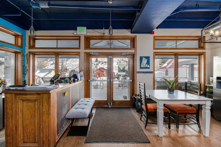 The Bunkhouse - Hostel