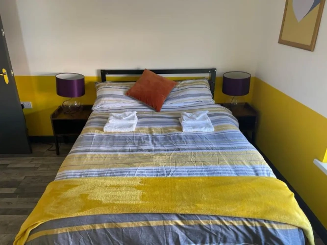 3 Bedrooms Apartment