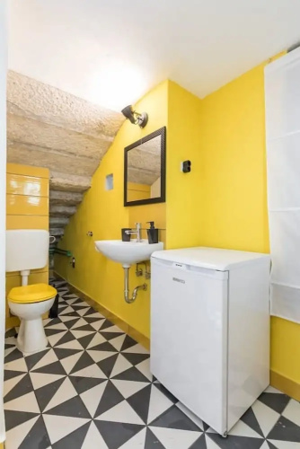 Sleeps 8, Pet Friendly, Garden & Roof Terrace