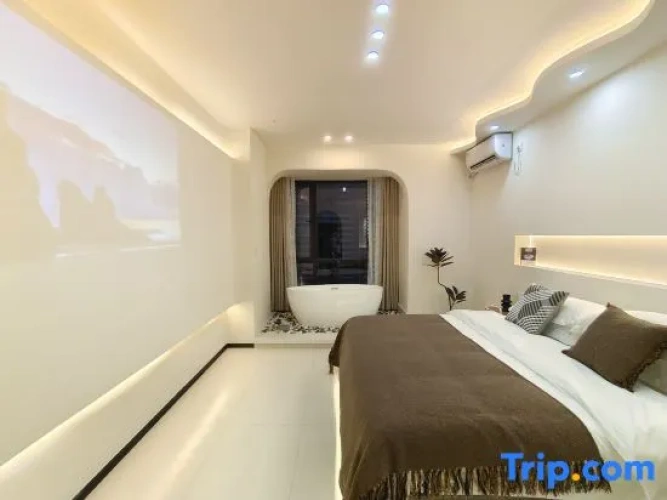 Standard Double room with view