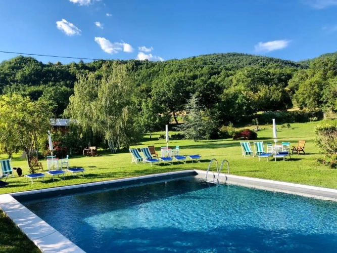 Apartment with pool view