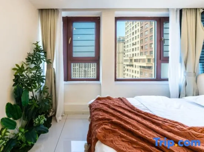 2 Bedrooms Suite with city view