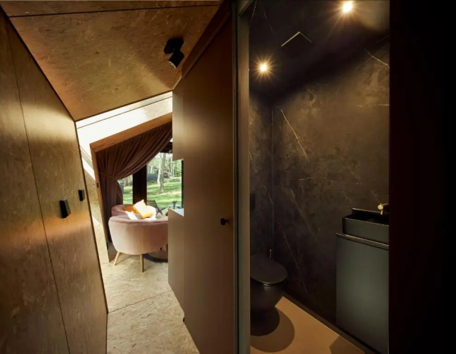 KampinaStaete Diamond Suite