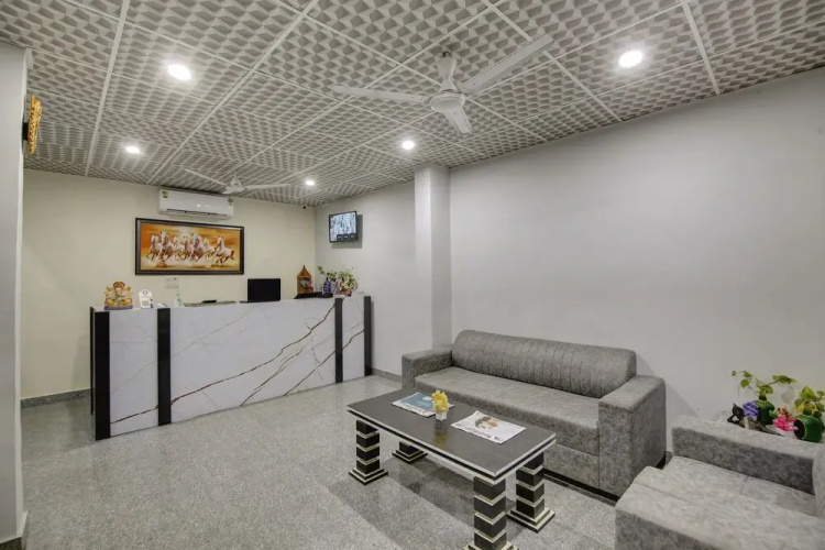 Hotel Premier Noida 135