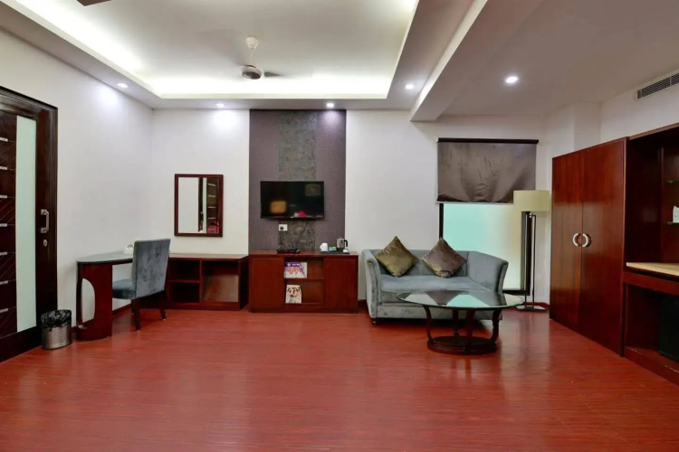 Hotel Prem Plaza