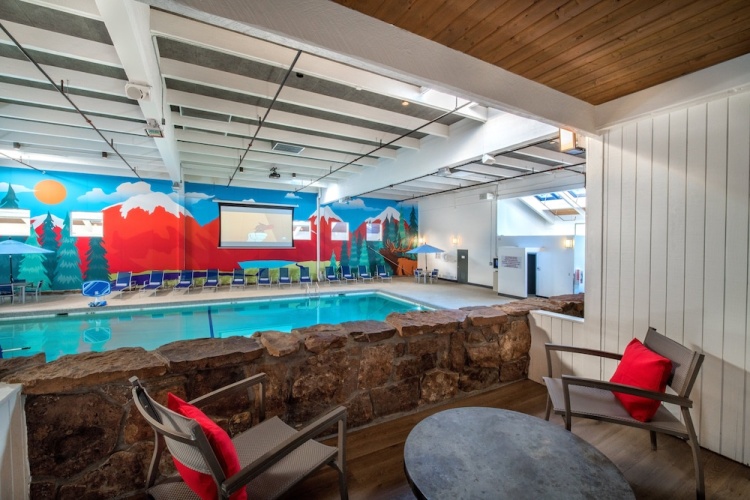 Standard Quadruple Basement room with balcony and with pool view