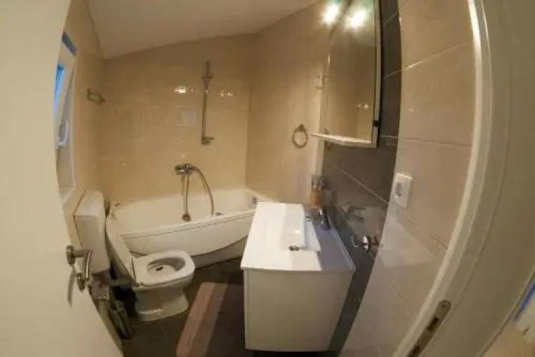 Apartments Leut