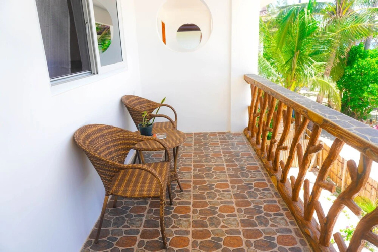 Little Mermaid Dive Resort by Cocotel
