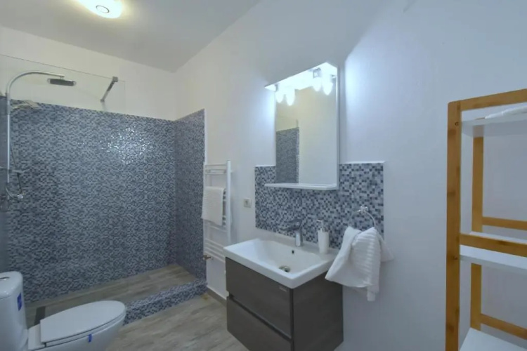 Neferprod Apartments - IS - CAM 01