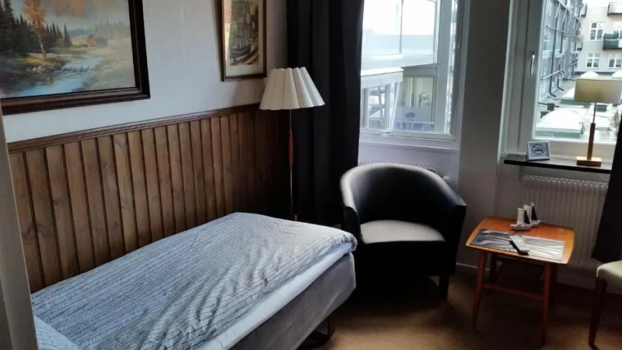 Standard Single room