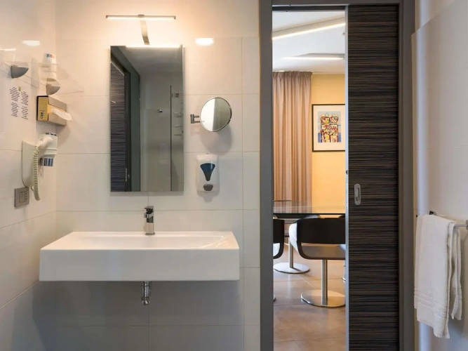 Deluxe Double Suite