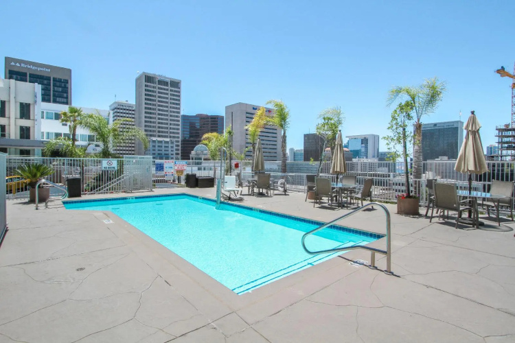 Holiday Inn Express San Diego Downtown photo 18