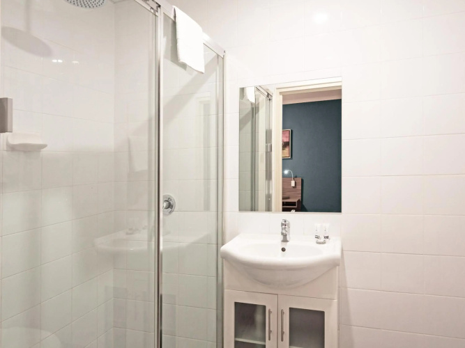 28 Hotel Sydney