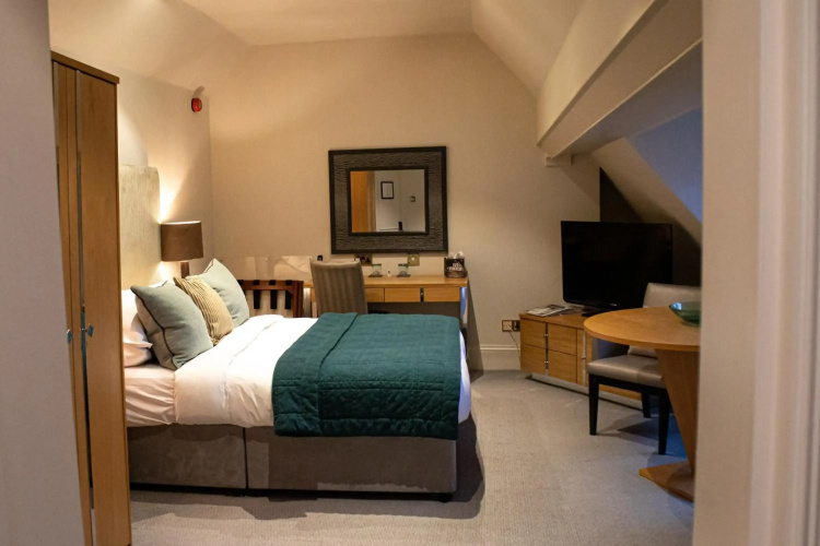 Alexander House And Utopia Spa