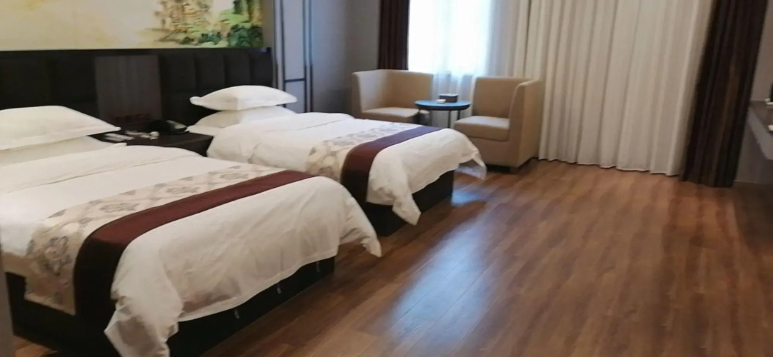 Fangyuan Holiday Hotel