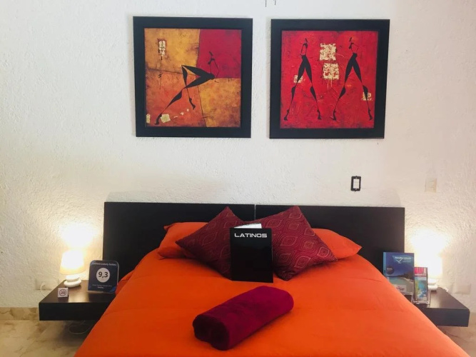 Latinos Luxury Suites