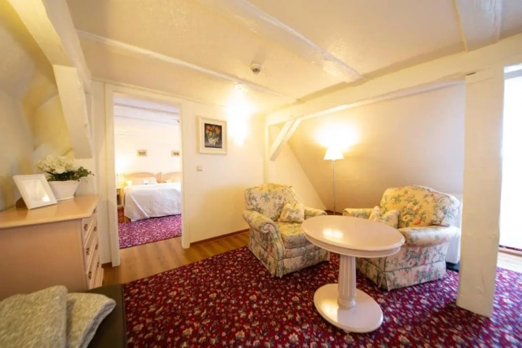 Attic Suite with river view