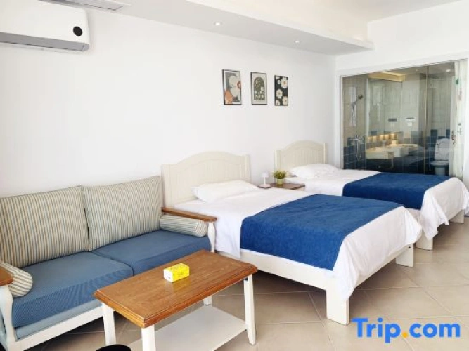 Standard Double room with view