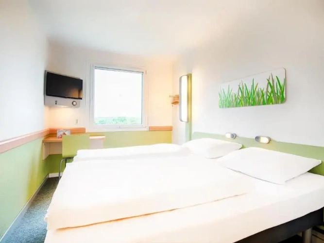 Economy Twin room