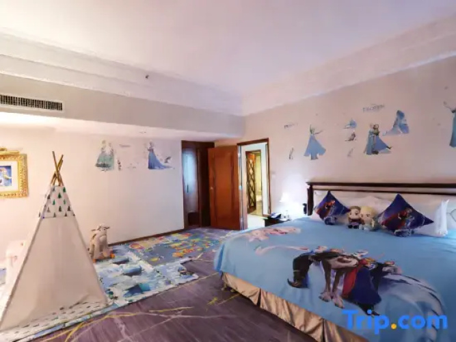 Family Suite