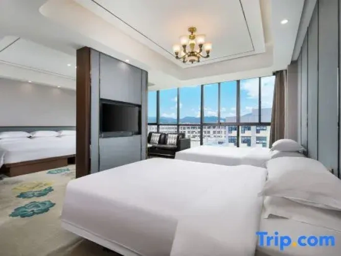 2 Bedrooms Suite