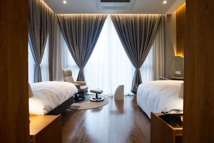 Twin Suite