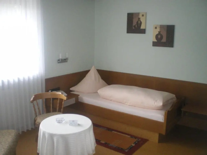 Standard Single room