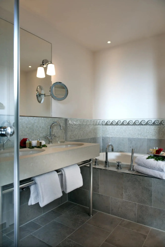 Hotel Elbflorenz Dresden